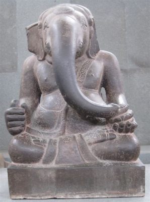 Ganesha Besvärar sig inte med Trängsel - En Utforskning av Bhakti Devi's Skulptur i Sandsten